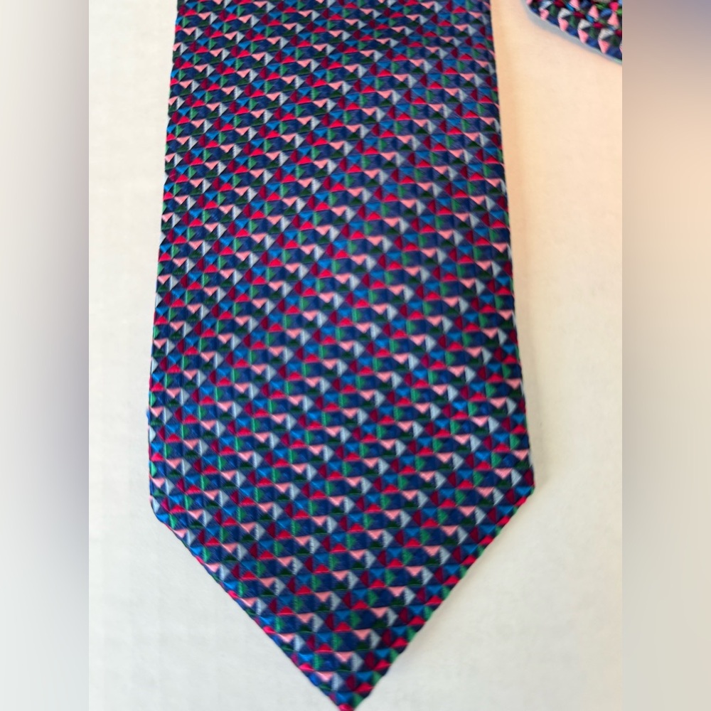 CHARLES TYRWHITT  100% Silk Charles Multi Color Tie - Made in England